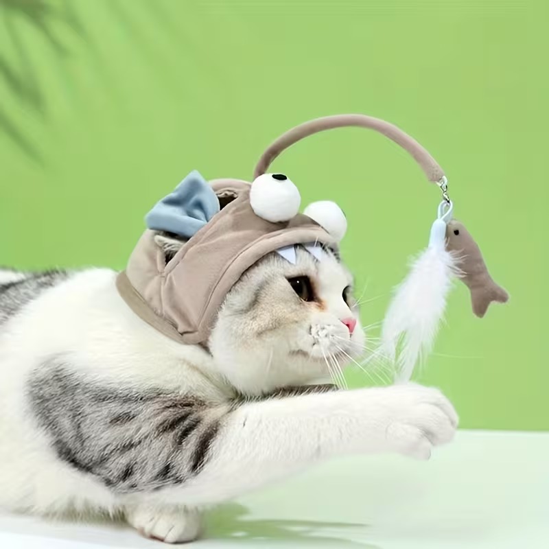 Wearable Cat Teaser Hat with Feather Toy
